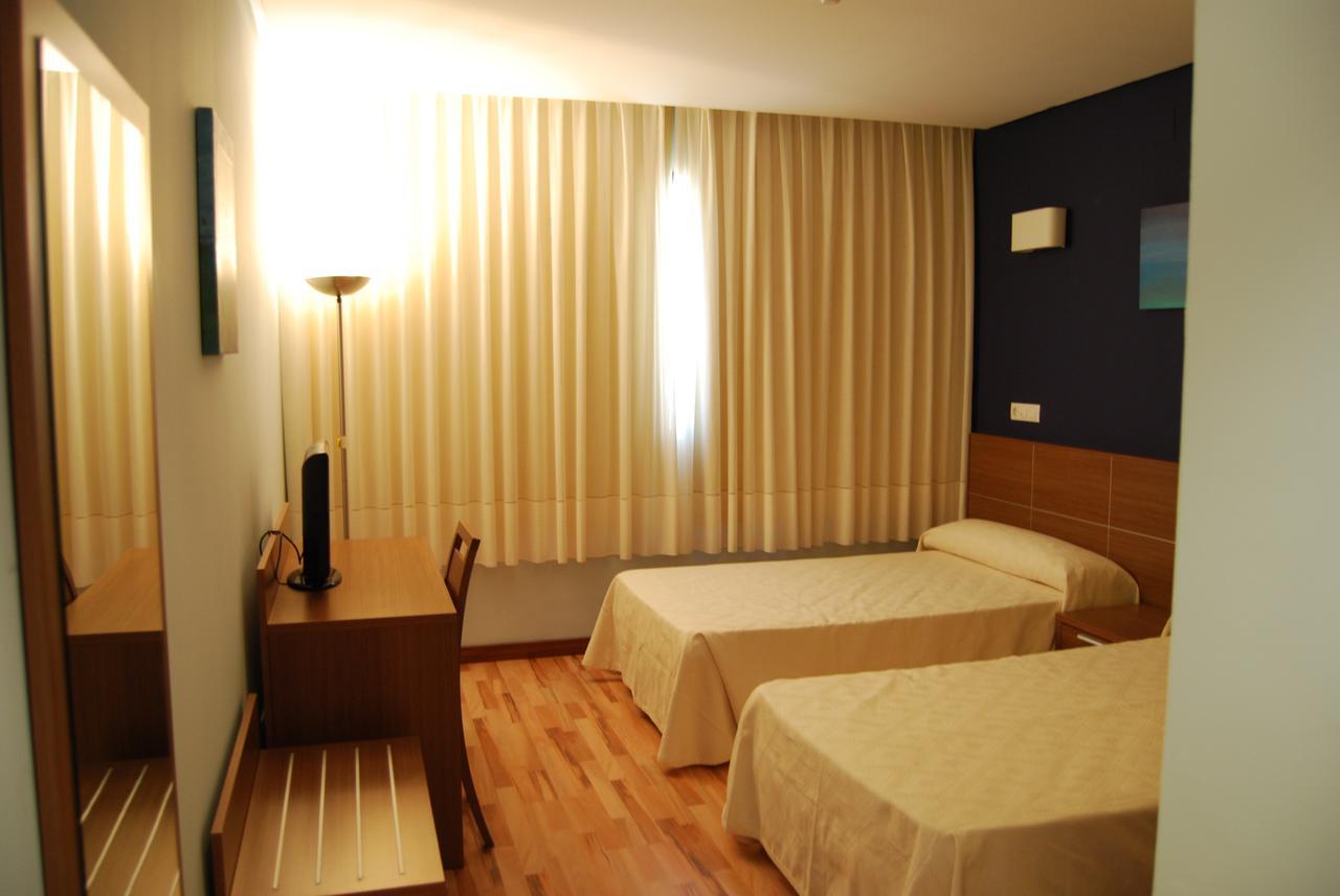 Hotel Area De Servicio Los Chopos Villaherreros 外观 照片