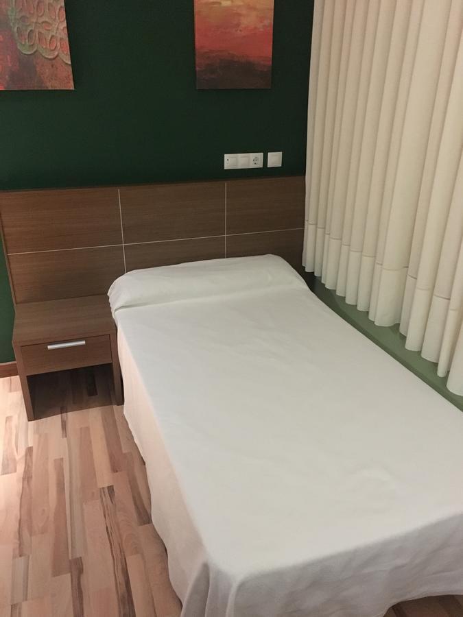Hotel Area De Servicio Los Chopos Villaherreros 外观 照片