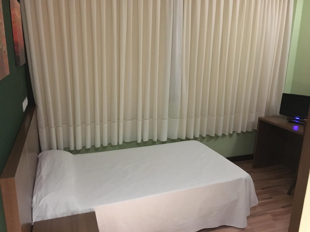Hotel Area De Servicio Los Chopos Villaherreros 外观 照片